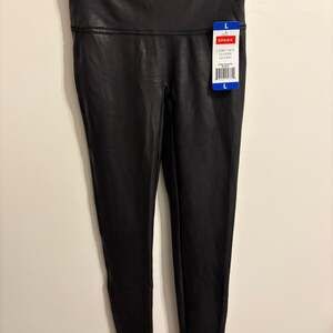 SPANX NWT Faux Leather Leggings Black Style Size Large